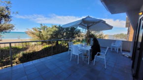 Miledy monolocale direttamente sul mare